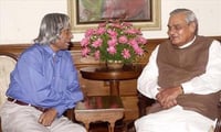 Abdul Kalam exposes Vajpayee